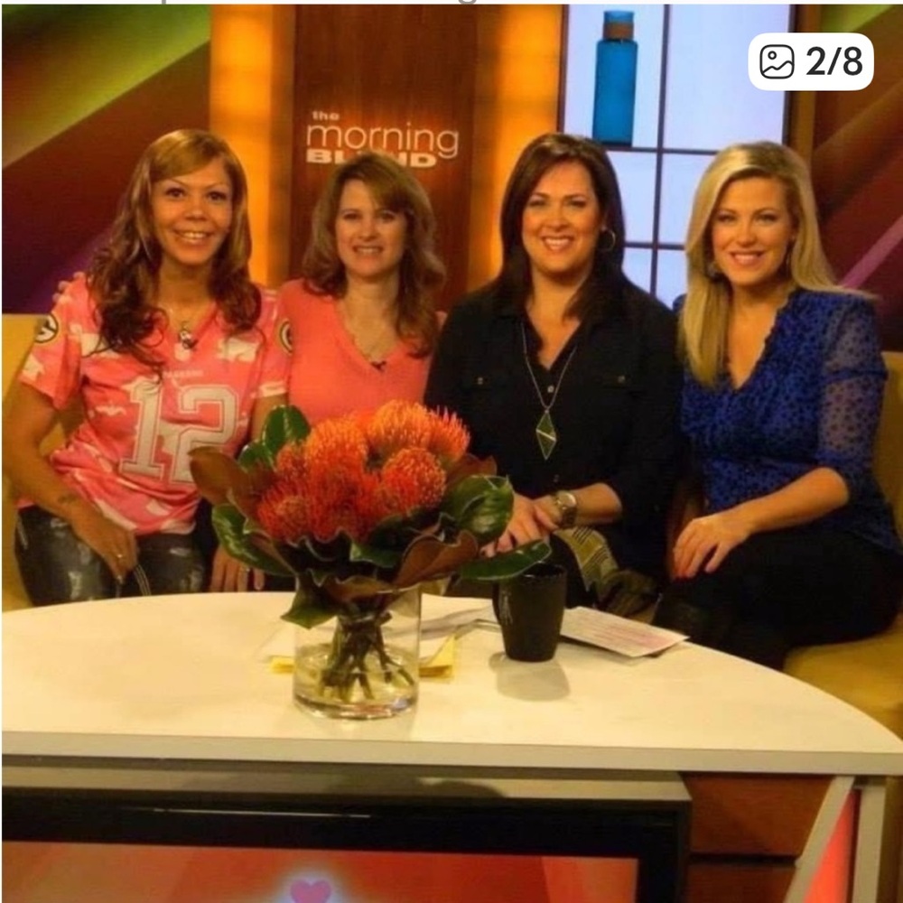 LIKE MY FLYER TO BE NOTIFIED WHEN I’M ON!LIVE POP UPS WEEKLY!!💃🏽🎬 - Picture 16 of 17